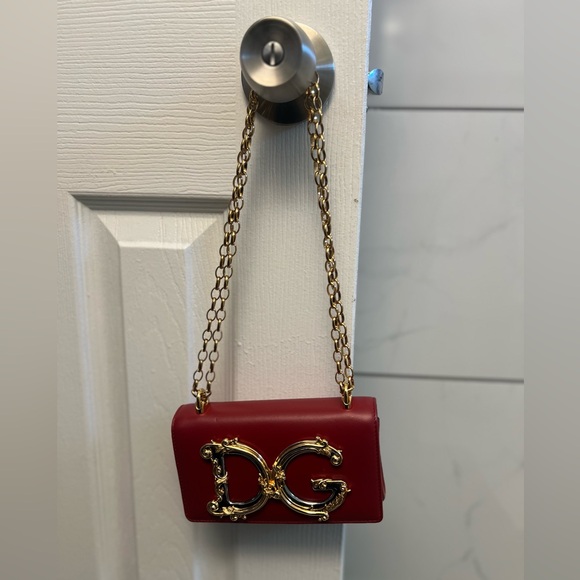 Dolce & Gabbana Red Crossbody Bag with Gold Chain - Picture 10 of 13